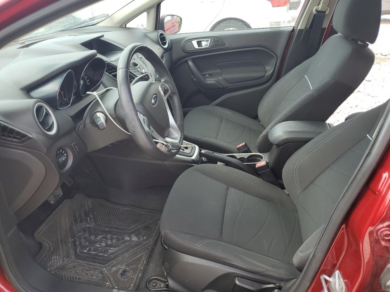 2014 Ford Fiesta Se - Фото 7