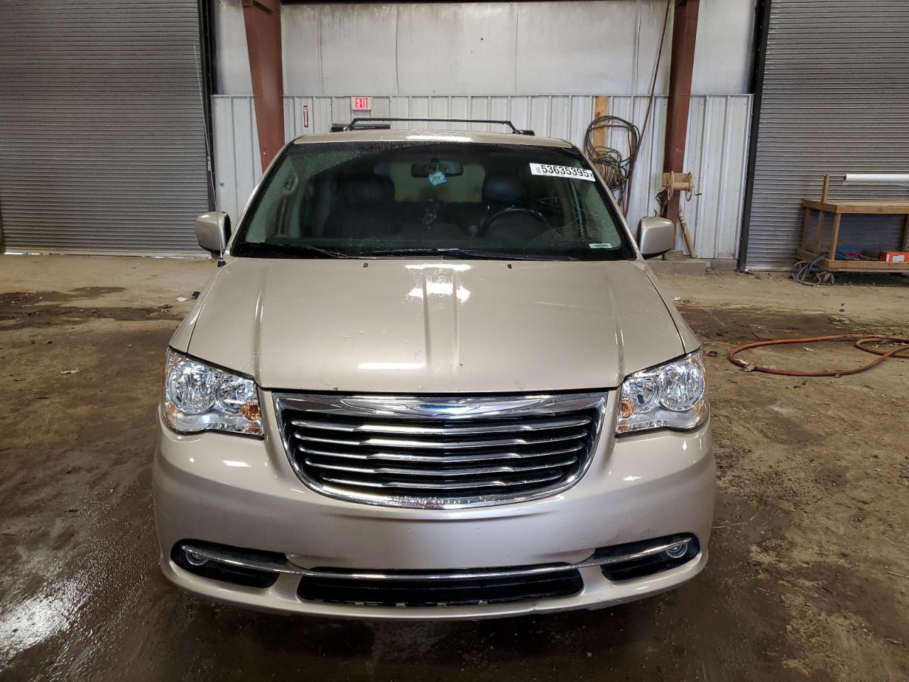 2014 Chrysler Town & Country Touring - Фото 5