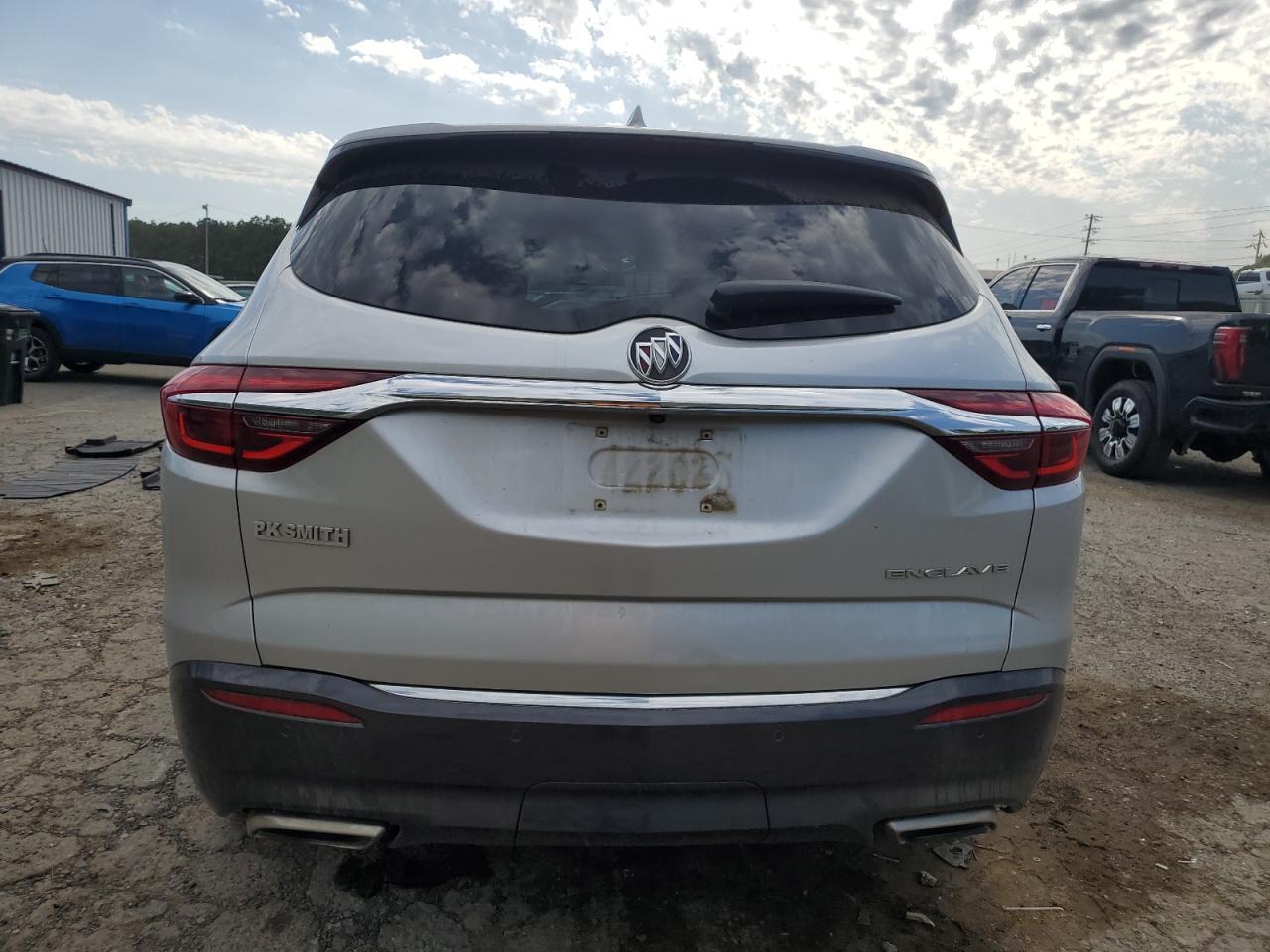 2019 Buick Enclave Essence - Image 6