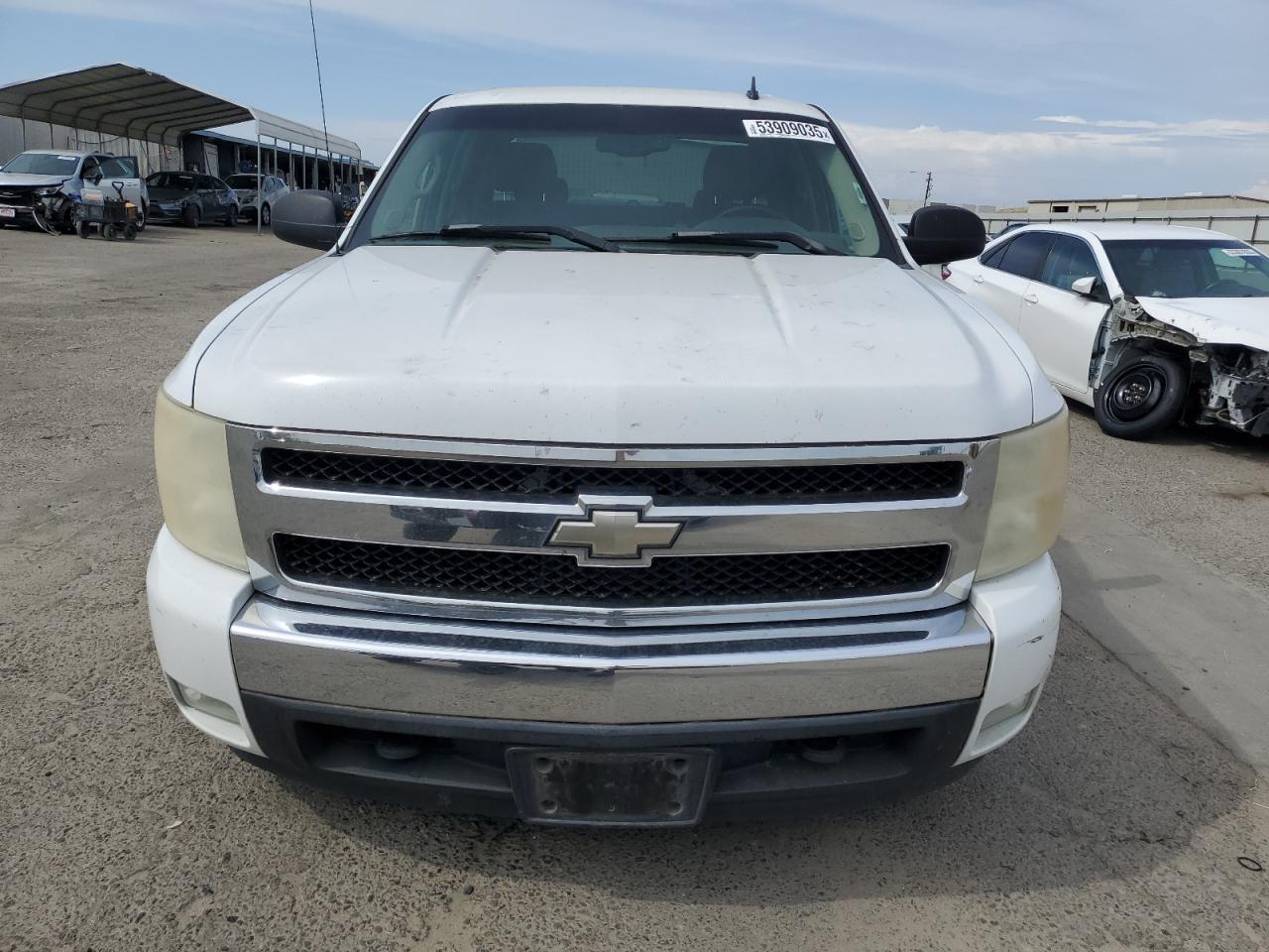 2007 Chevrolet Silverado C1500 Crew Cab - Image 5
