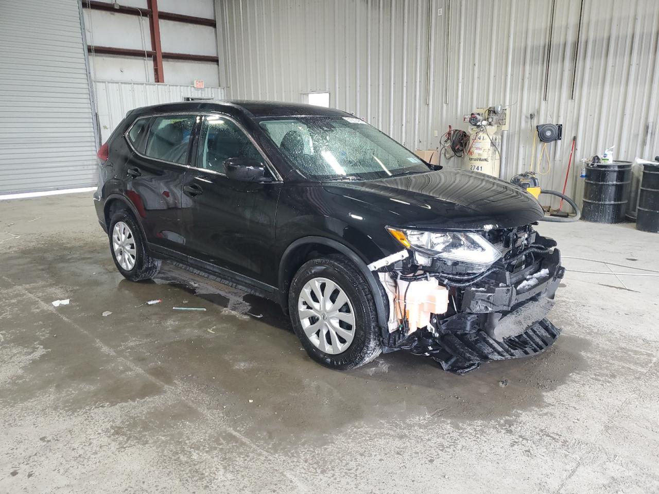 2020 Nissan Rogue S - Фото 4