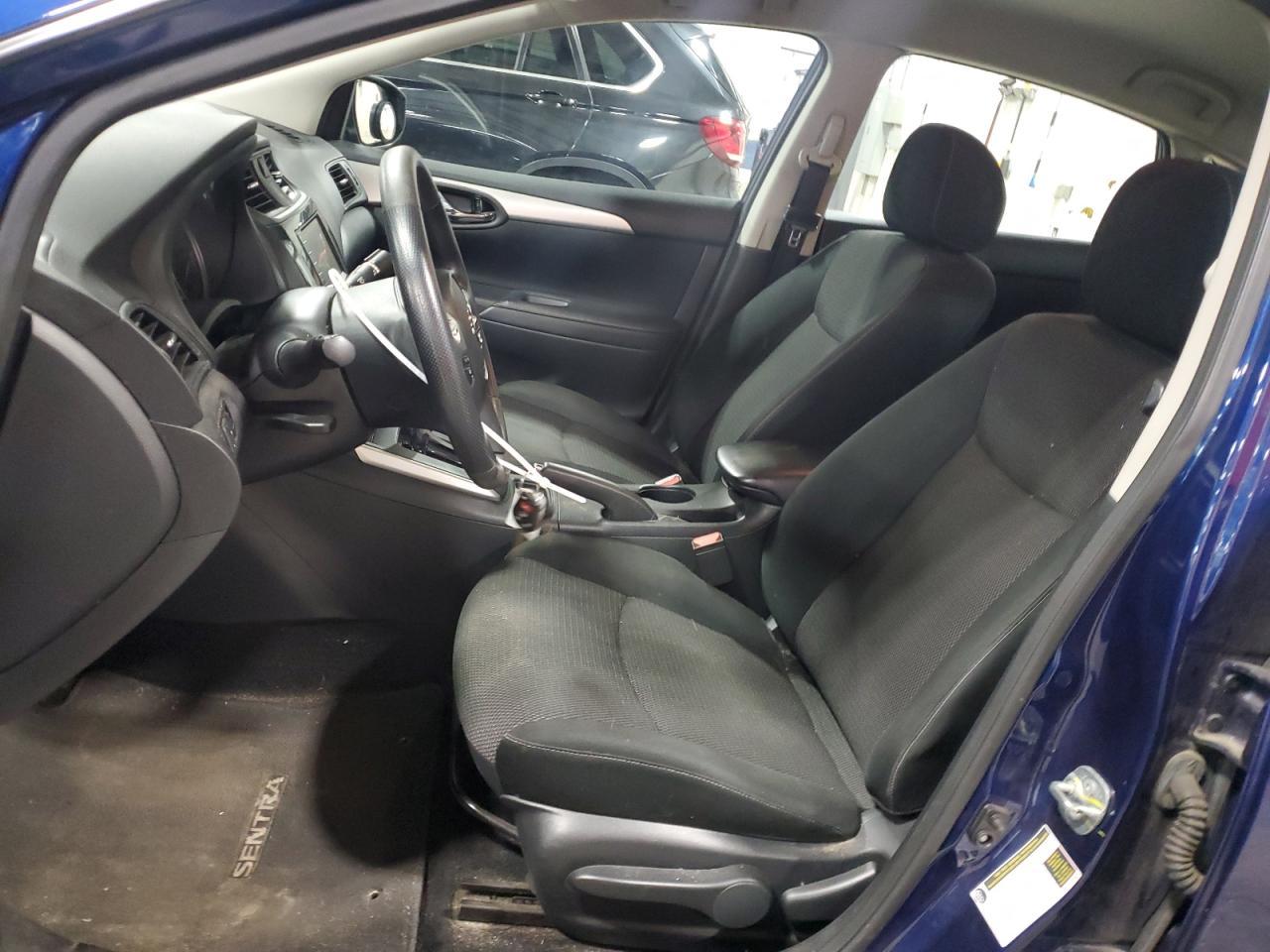 2019 Nissan Sentra S - Фото 7