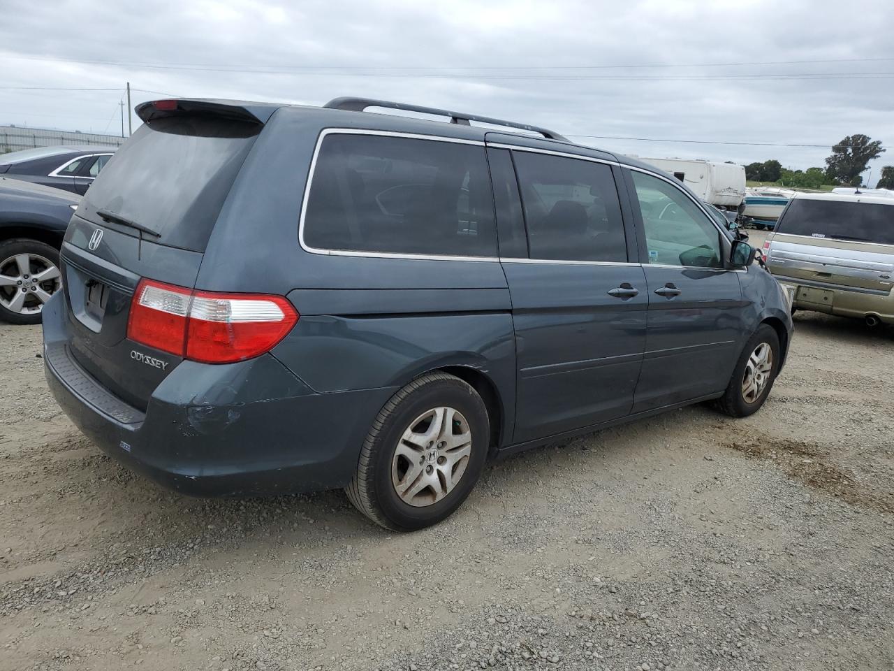 2005 Honda Odyssey Ex - Image 3