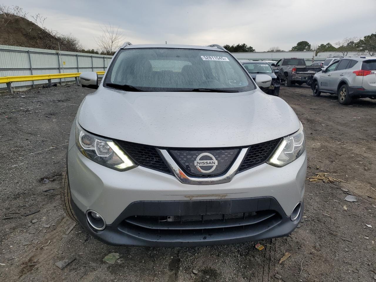 2018 Nissan Rogue Sport S - Image 5