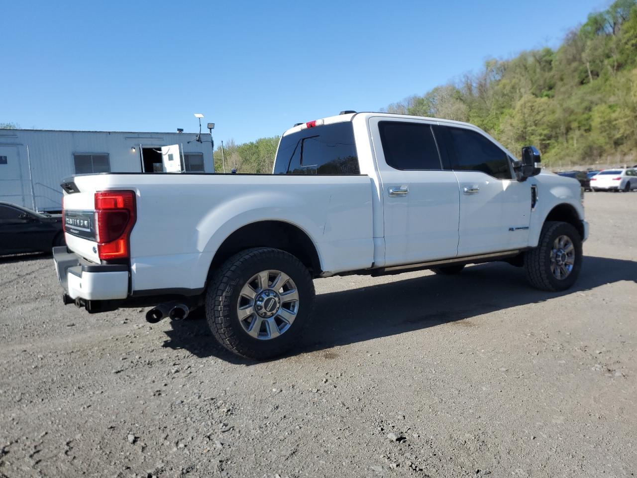 2020 Ford F250 Super Duty - Фото 3