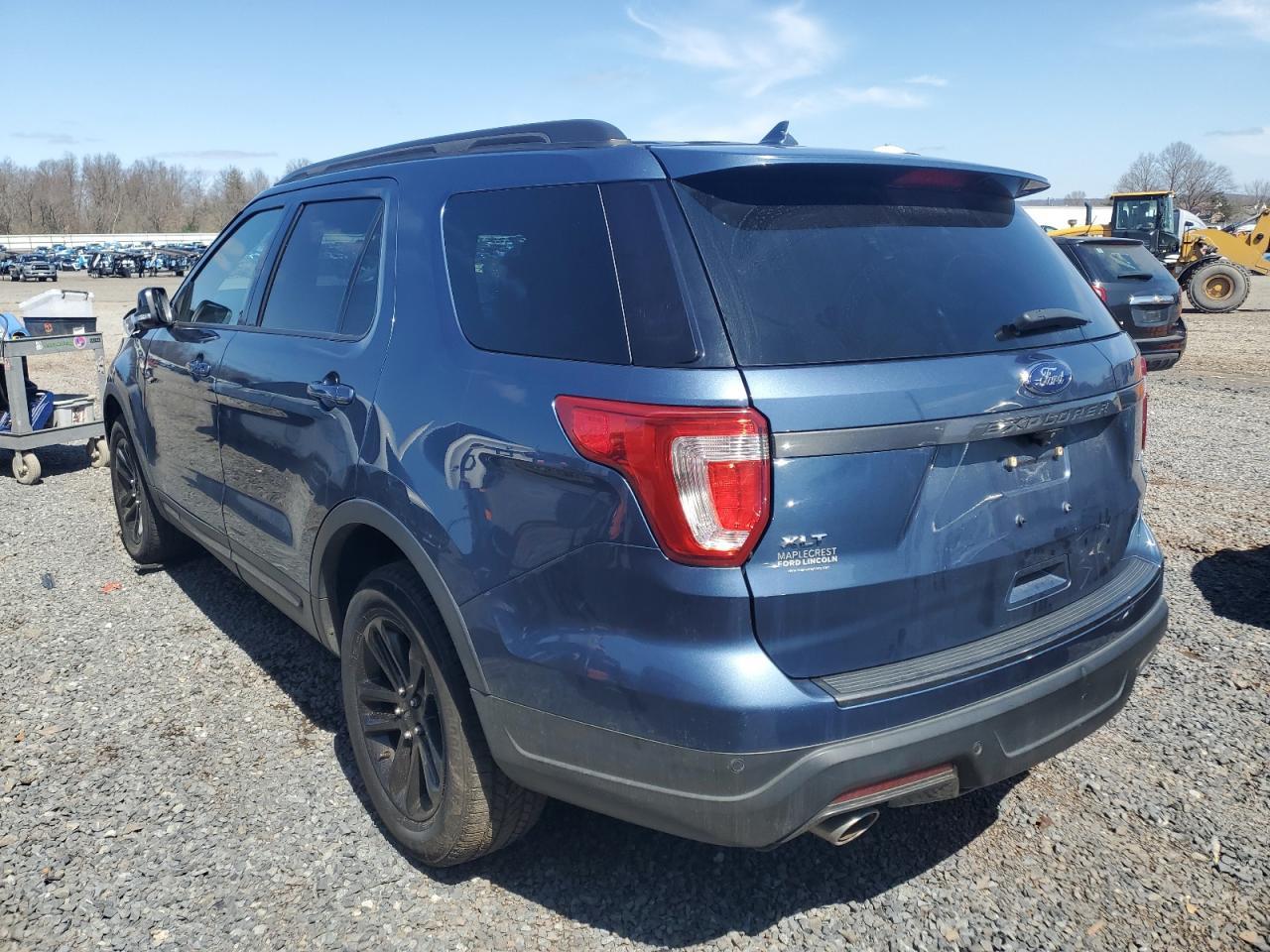 2018 Ford Explorer Xlt - Фото 2