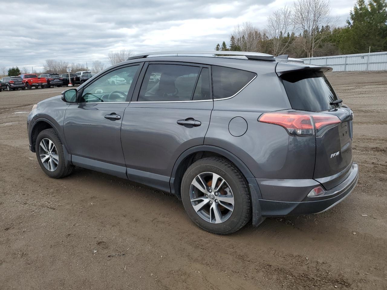 2017 Toyota Rav4 Xle - Фото 2