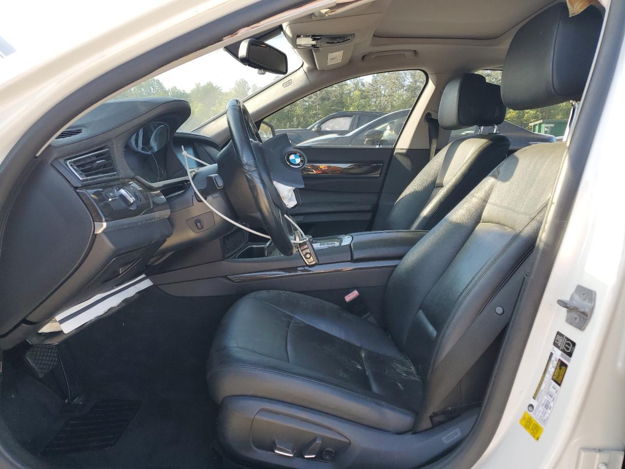 2014 BMW 740 I - Фото 7