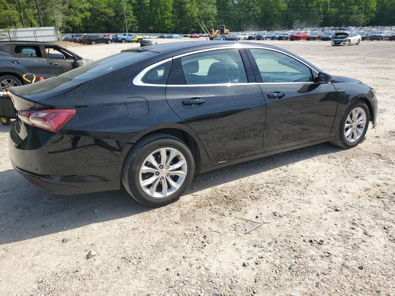 2022 Chevrolet Malibu Lt - Фото 3