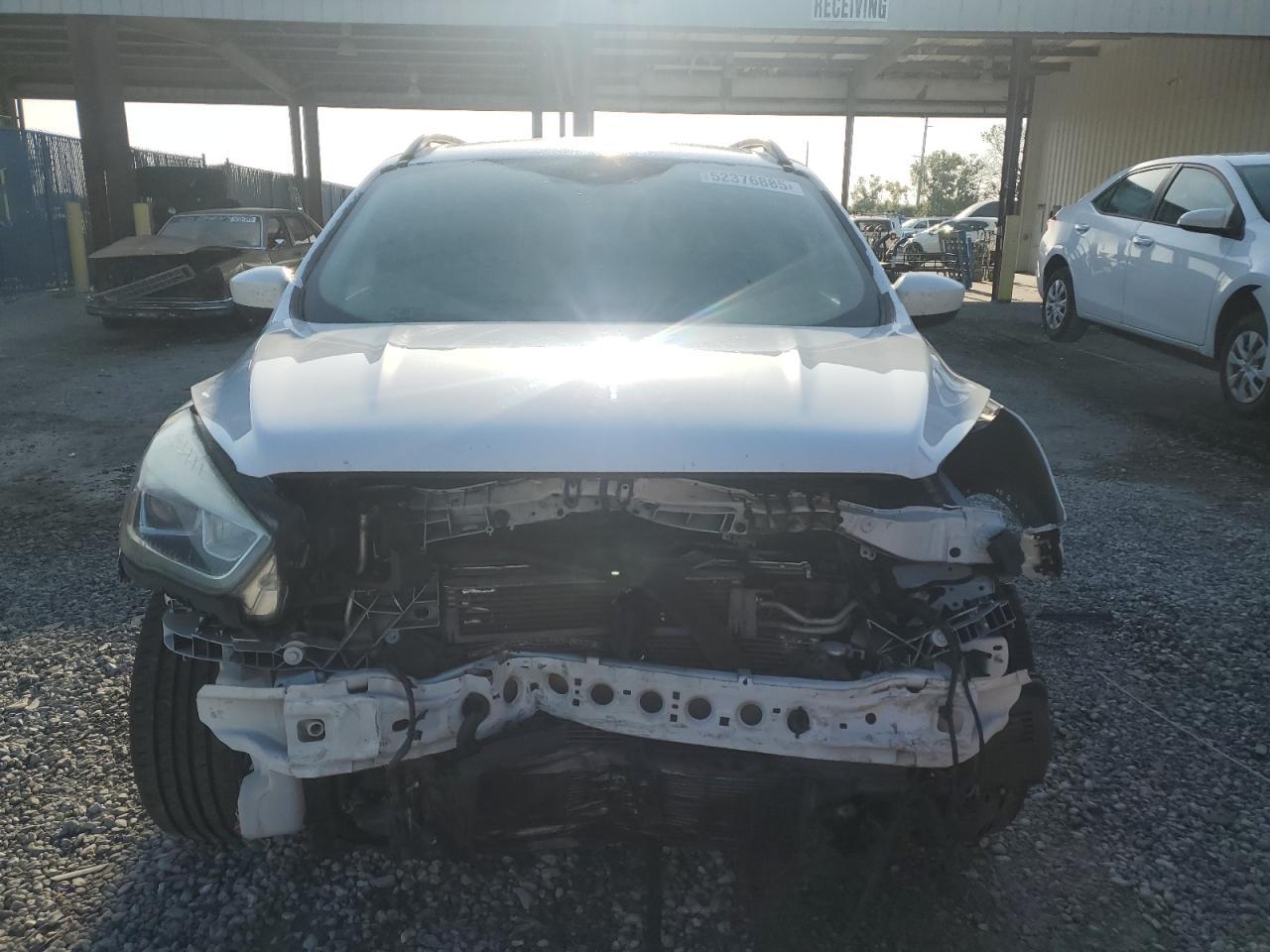 2017 Ford Escape Se - Фото 5