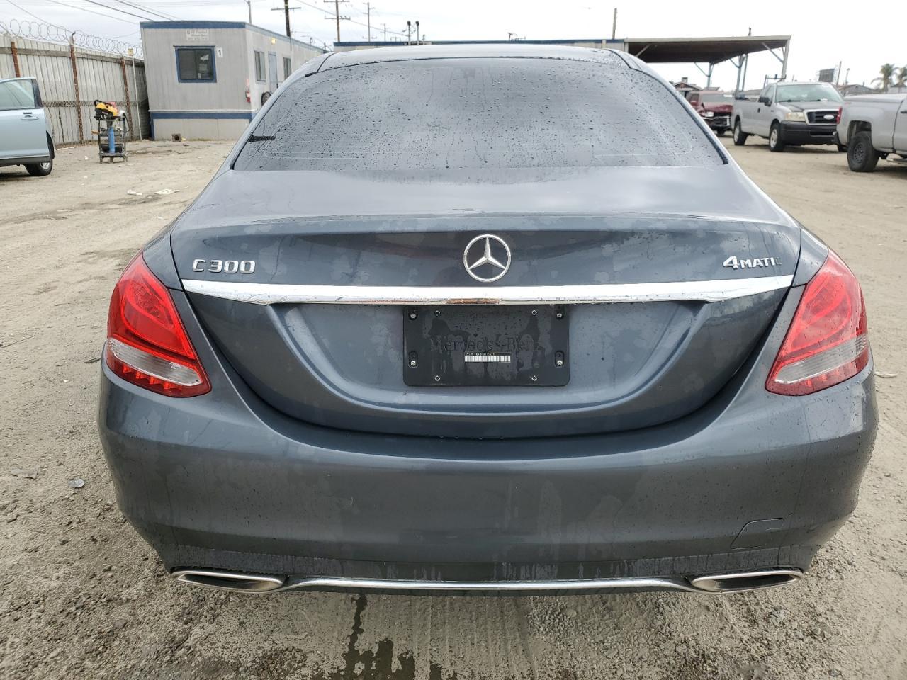 2015 Mercedes-Benz C 300 4Matic - Фото 6