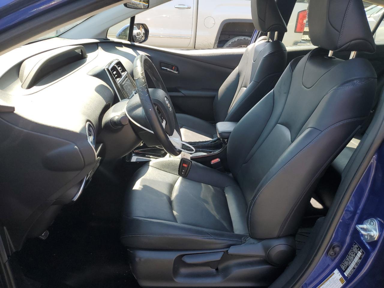 2016 Toyota Prius - Image 7