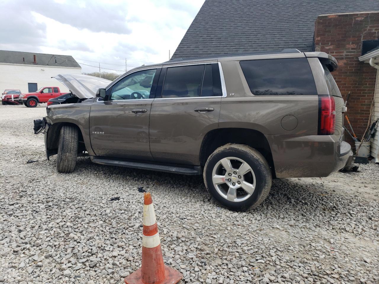 2016 Chevrolet Tahoe K1500 Lt - Фото 2