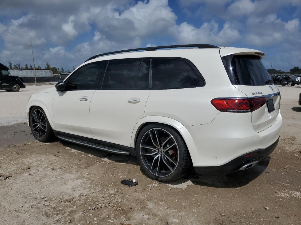 2022 Mercedes-Benz Gls 450 4Matic - Фото 2