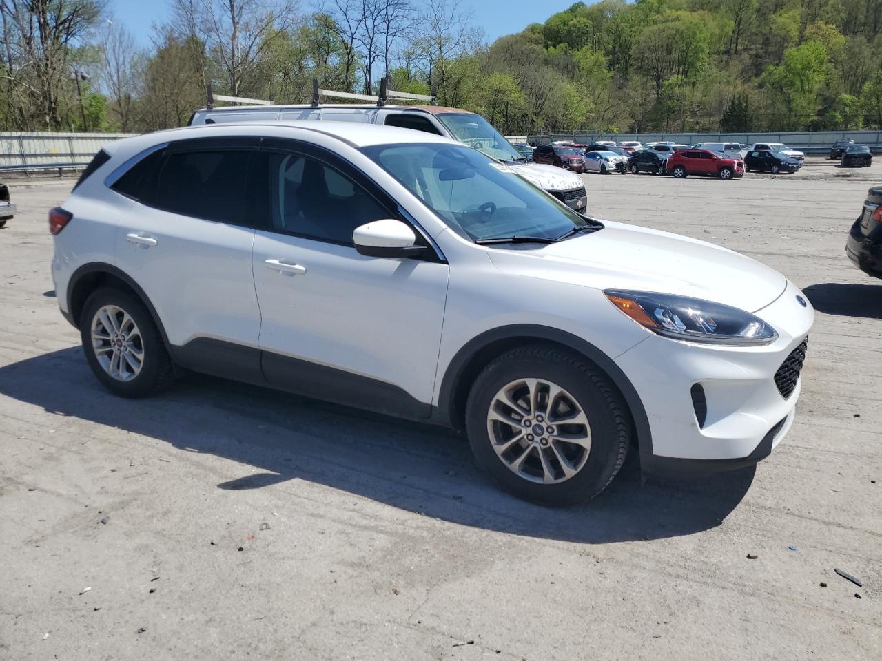 2021 Ford Escape Se - Image 4