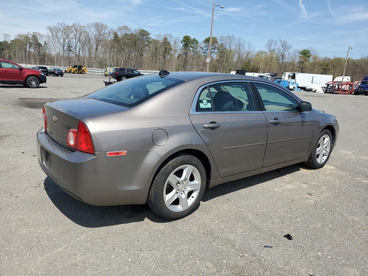 2012 Chevrolet Malibu Ls - Image 3