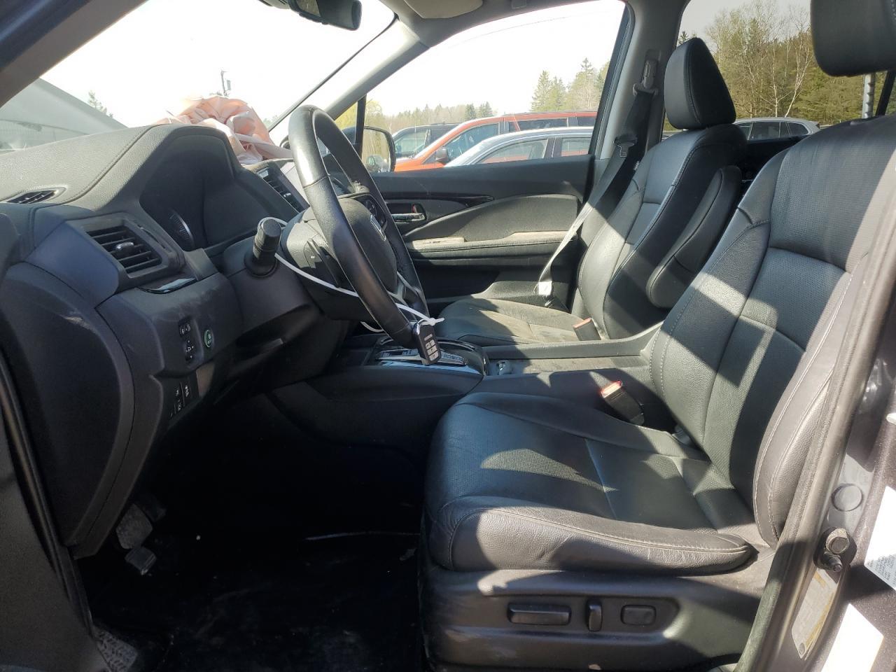 2022 Honda Pilot Touring - Image 7