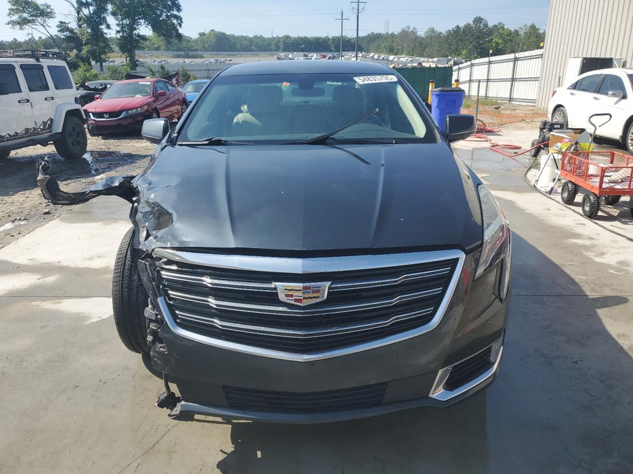2018 Cadillac Xts Luxury - Image 5