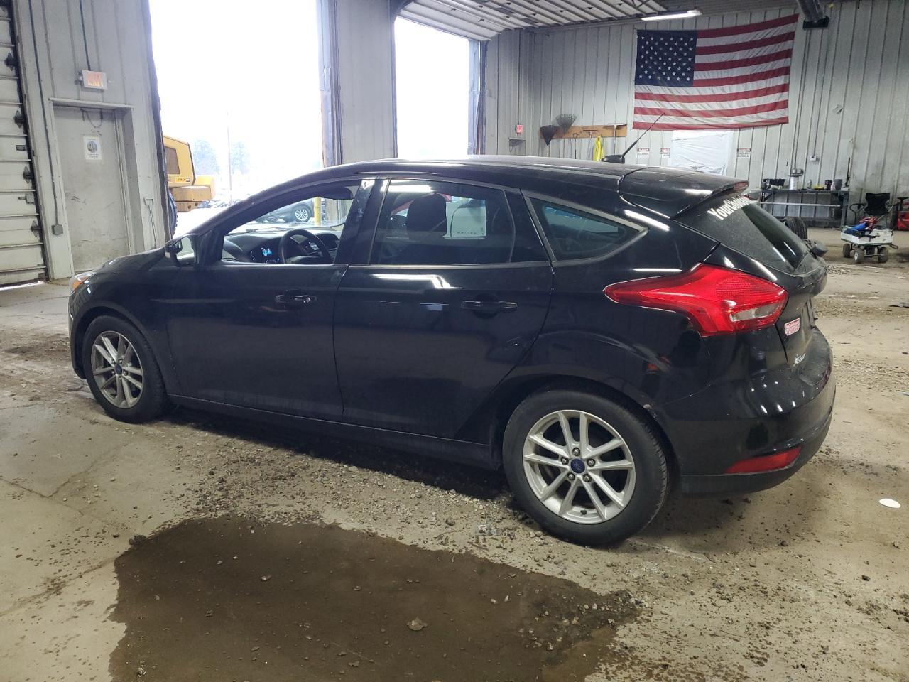 2017 Ford Focus Se - Фото 2