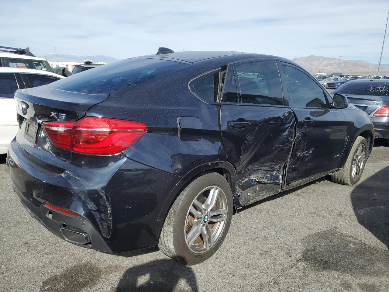 2016 BMW X6 xDrive35I - Фото 3