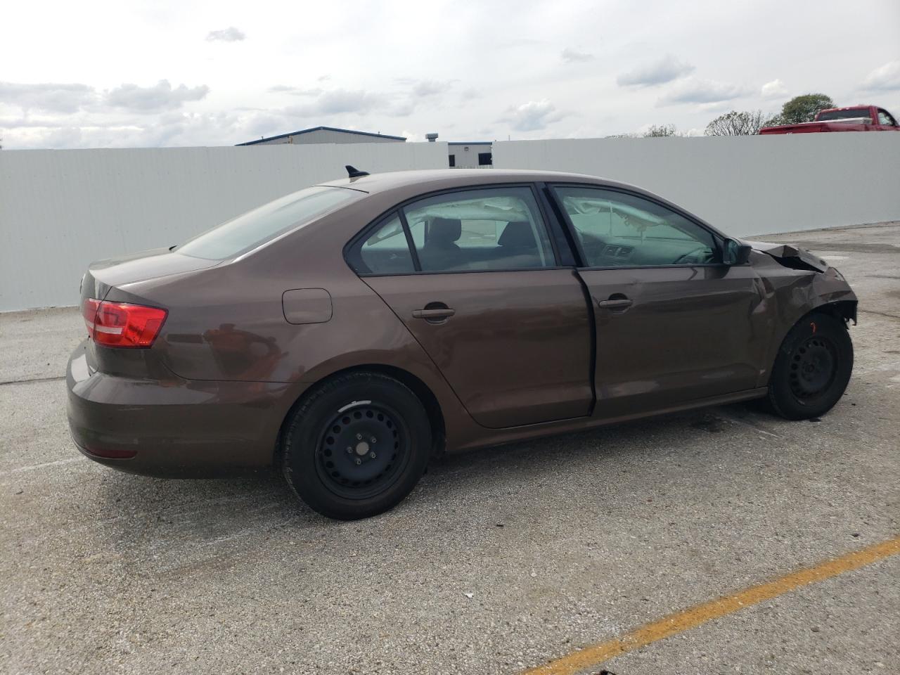 2015 Volkswagen Jetta Base - Image 3