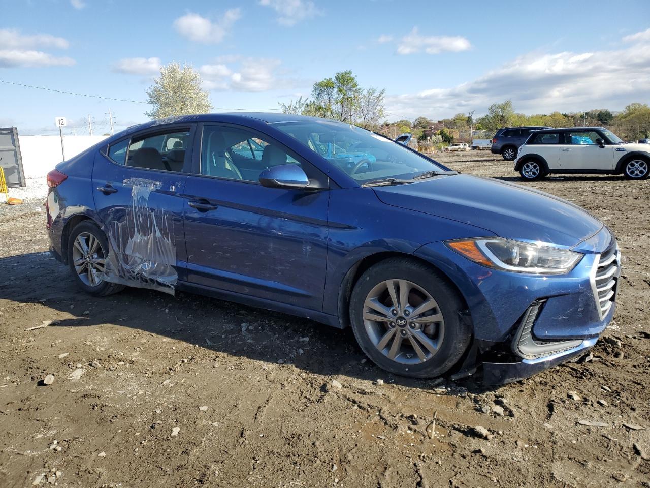 2017 Hyundai Elantra Se - Фото 4