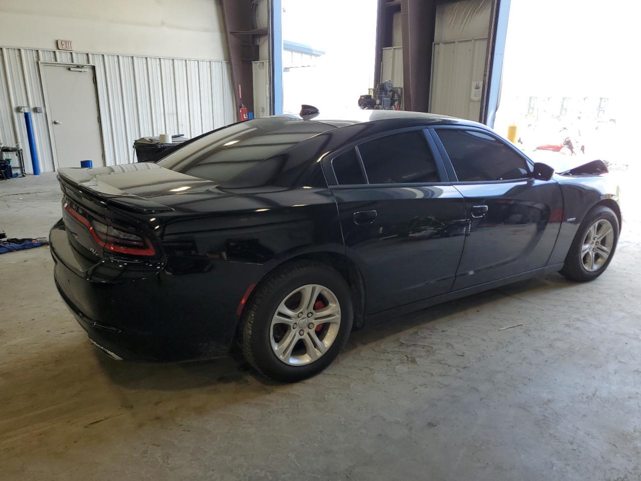 2018 Dodge Charger R/T - Image 3