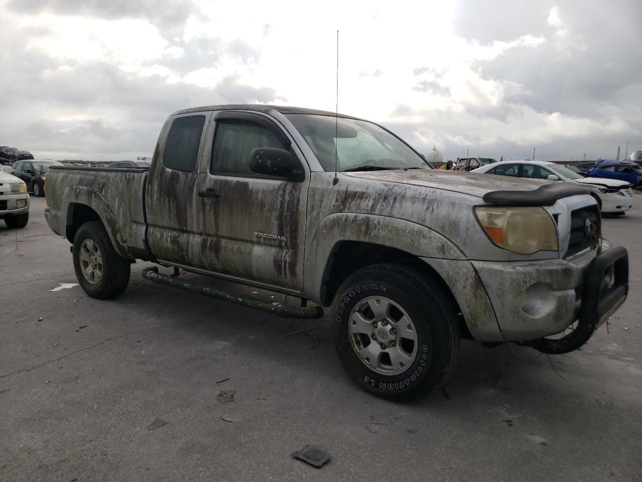 2006 Toyota Tacoma Prerunner Access Cab - Image 4
