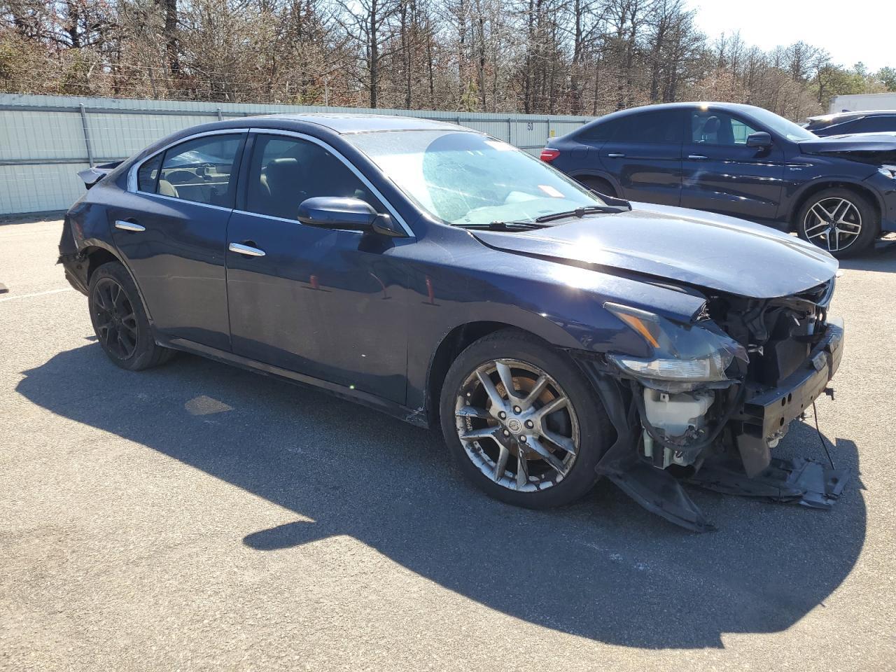 2013 Nissan Maxima S - Image 4