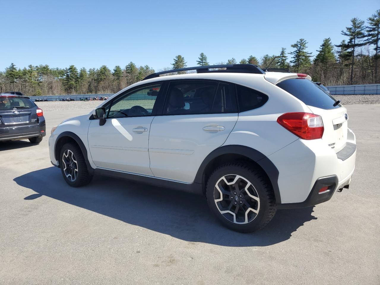 2016 Subaru Crosstrek Premium - Фото 2