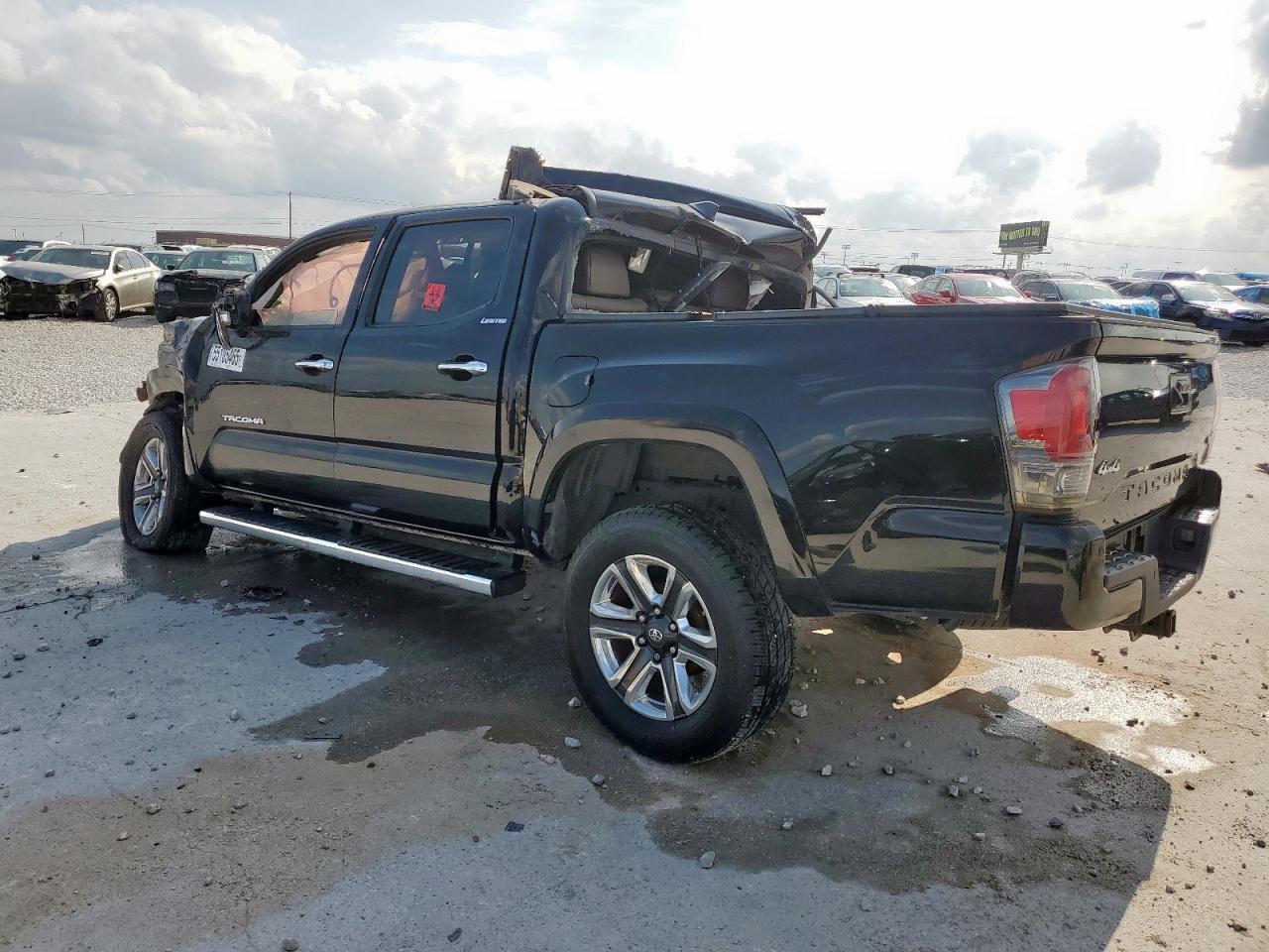 2017 Toyota Tacoma Double Cab - Фото 2