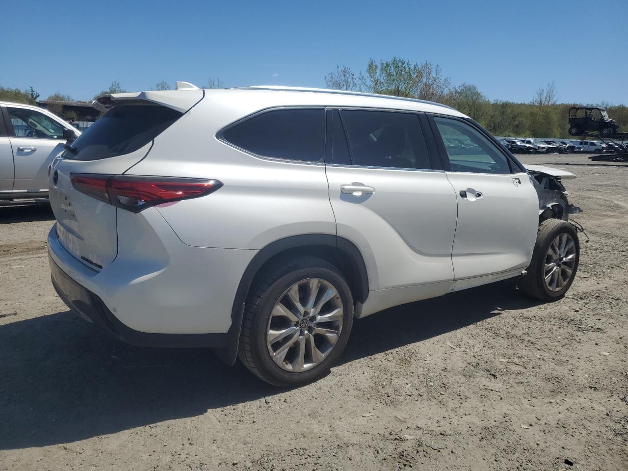 2020 Toyota Highlander Limited - Фото 3