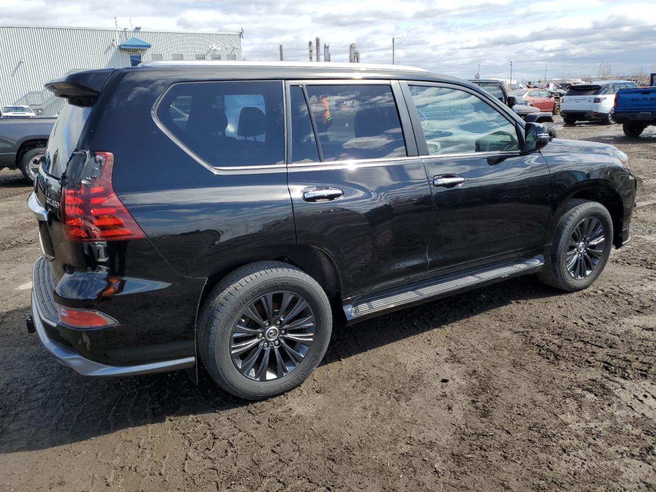 2021 Lexus Gx 460 Premium - Image 3