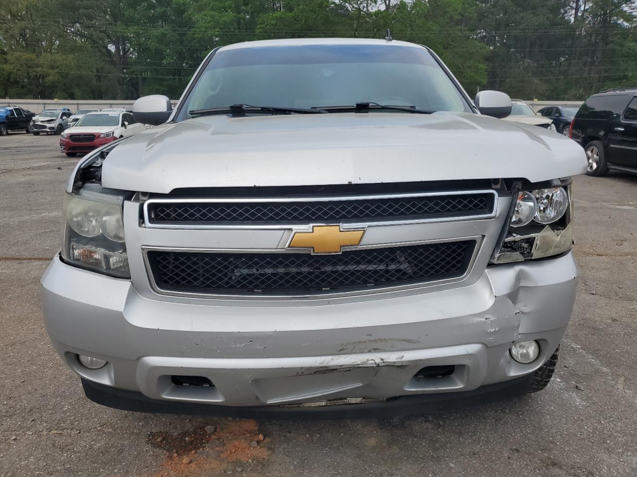 2012 Chevrolet Suburban C1500 Lt - Фото 5