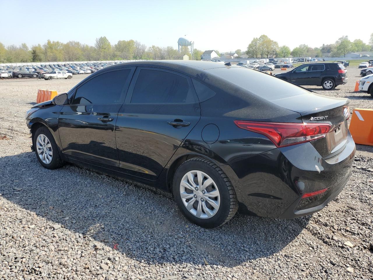 2021 Hyundai Accent Se - Image 2