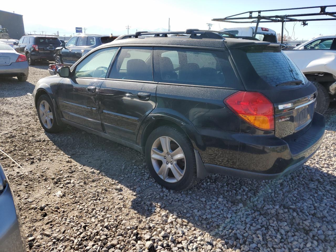 2011 Subaru Outback Outback 3.0R Ll Bean - Image 2