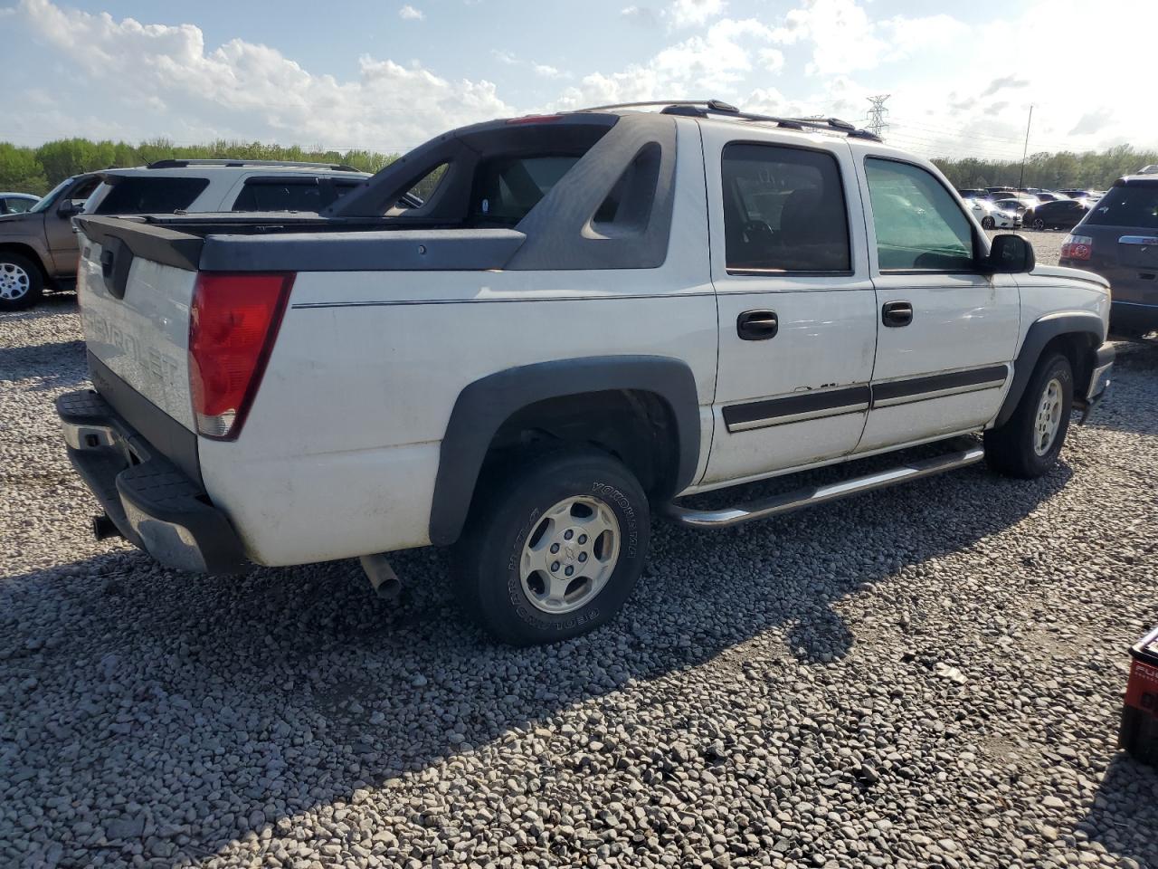 2004 Chevrolet Avalanche C1500 - Фото 3