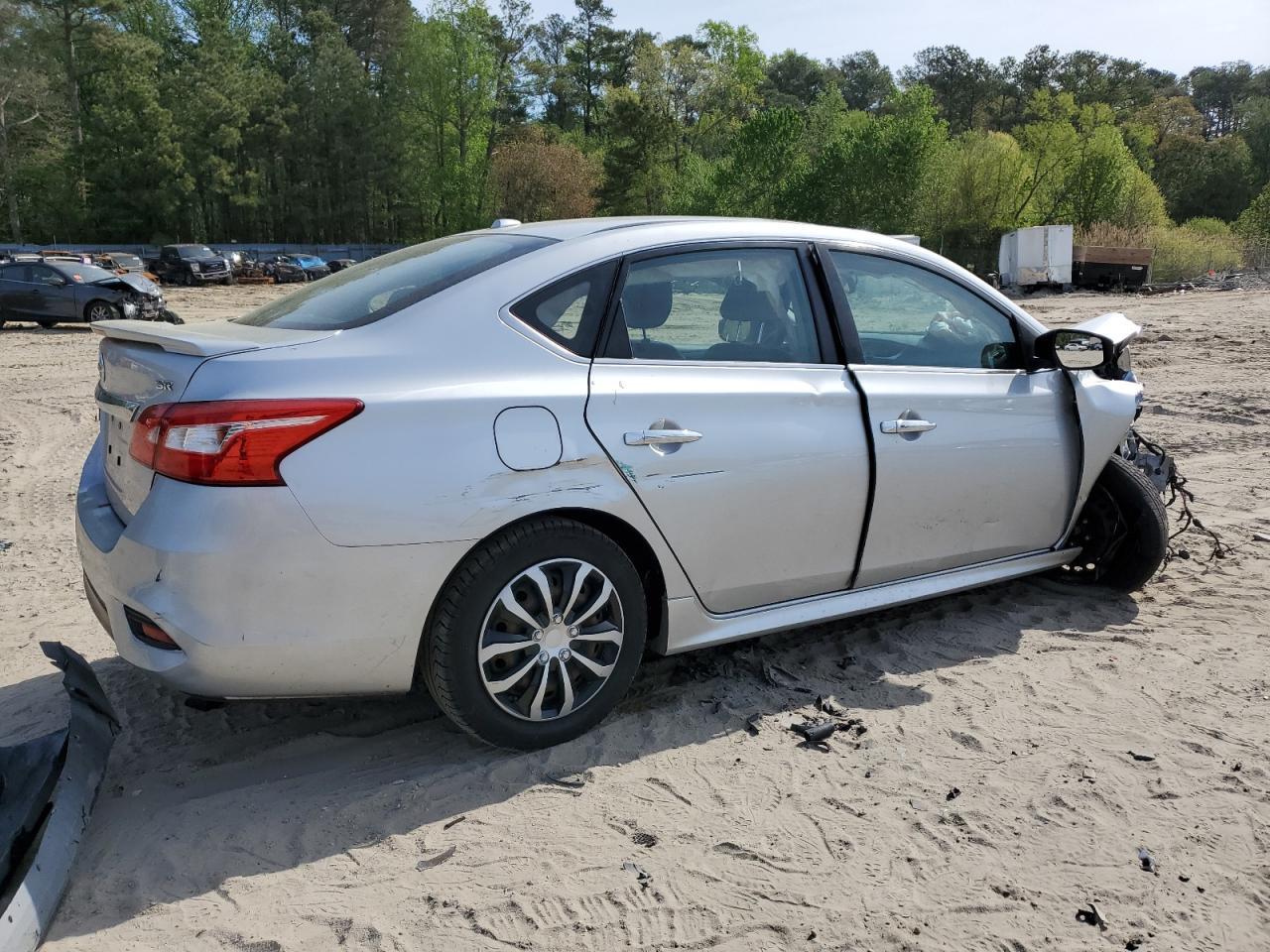 2016 Nissan Sentra S - Image 3