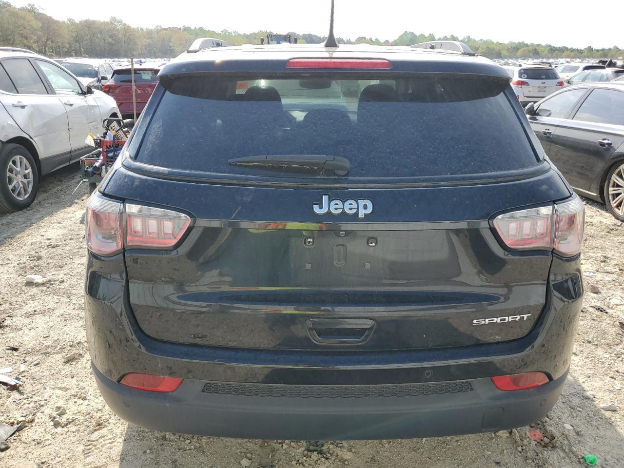 2018 Jeep Compass Sport - Фото 6