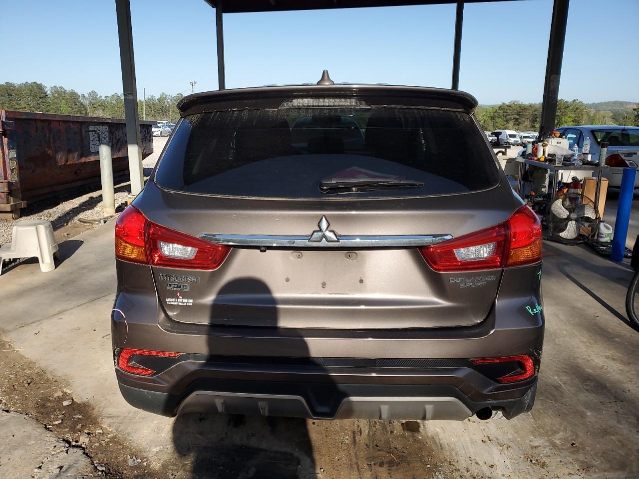 2018 Mitsubishi Outlander Sport Es - Image 6