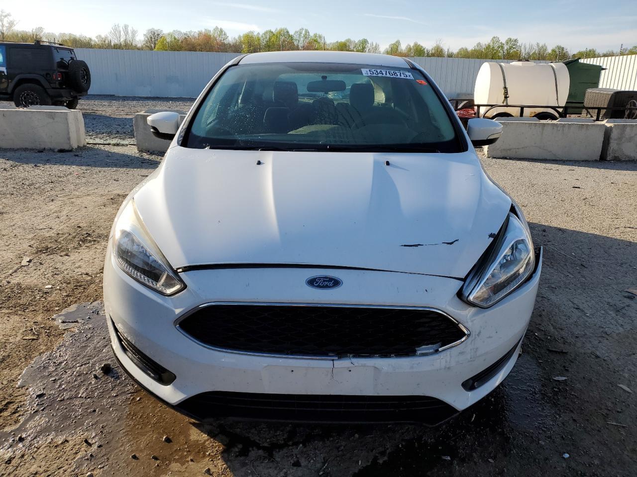 2017 Ford Focus Se - Фото 5