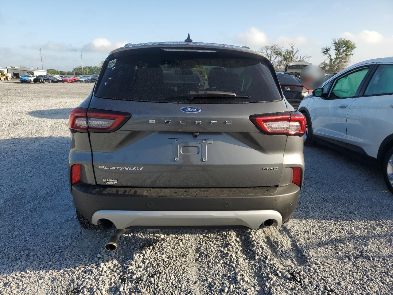 2024 Ford Escape Platinum - Фото 6
