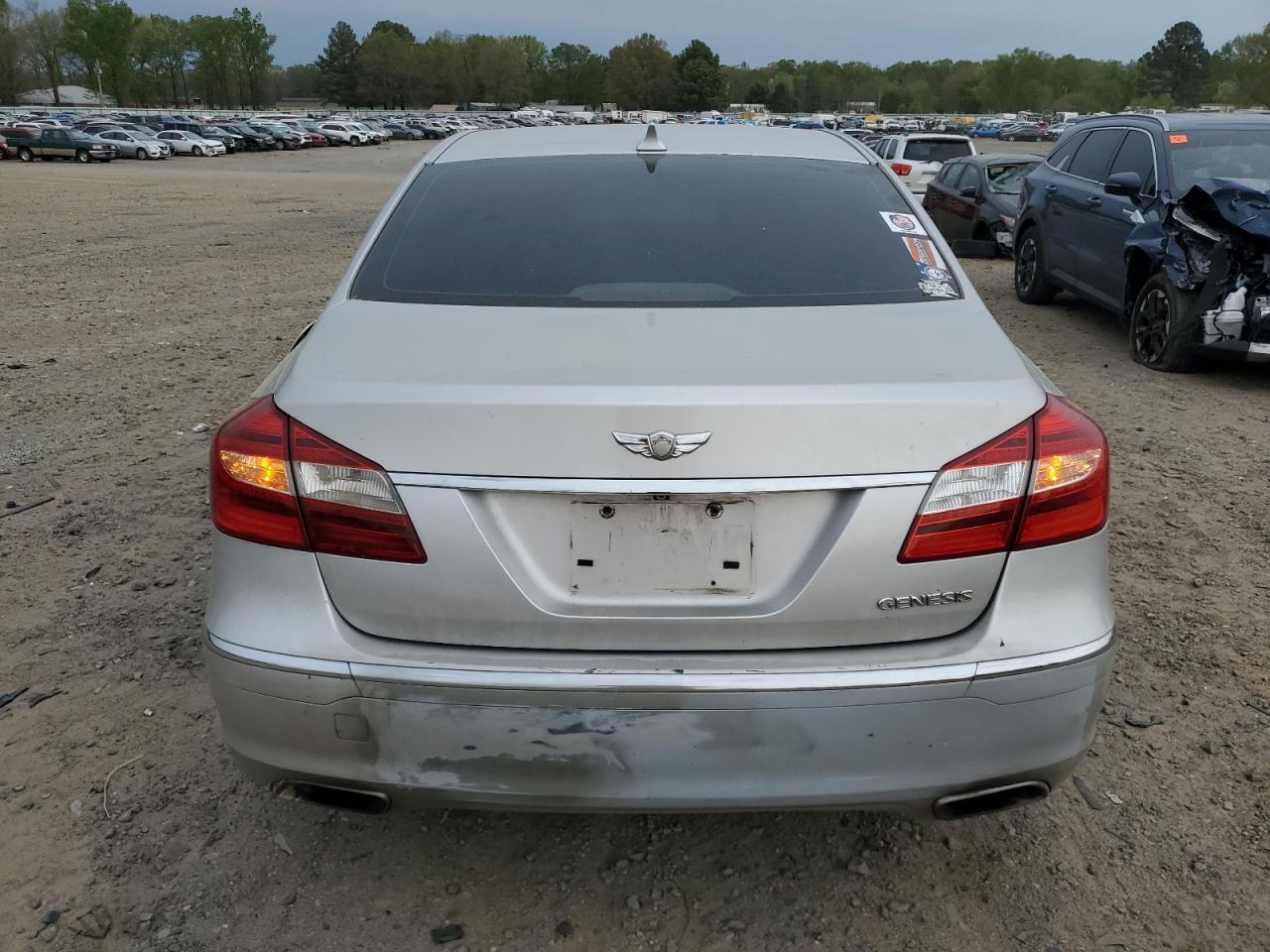 2012 Hyundai Genesis 3.8L - Image 6
