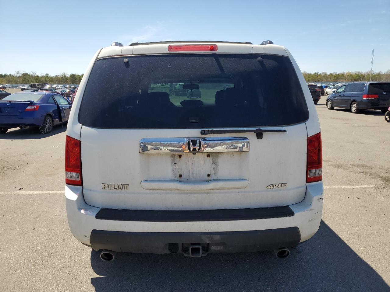 2011 Honda Pilot Exln - Image 6