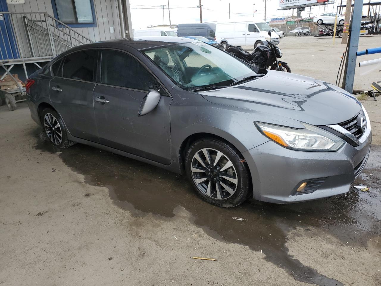 2018 Nissan Altima 2.5 - Фото 4