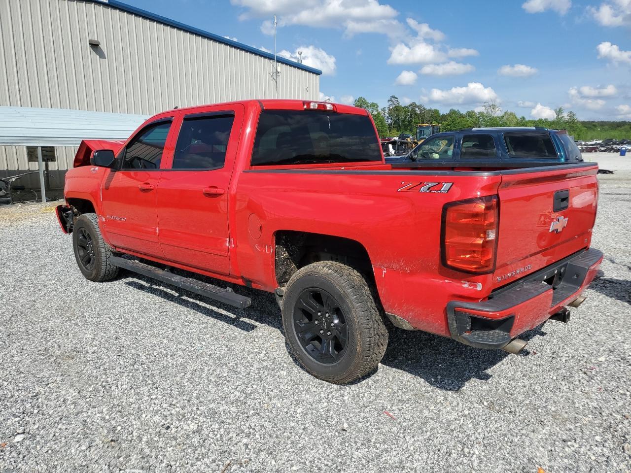 2018 Chevrolet Silverado K1500 Lt - Image 2