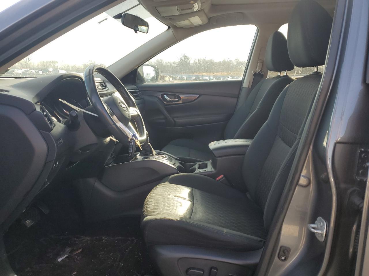 2018 Nissan Rogue S - Image 7