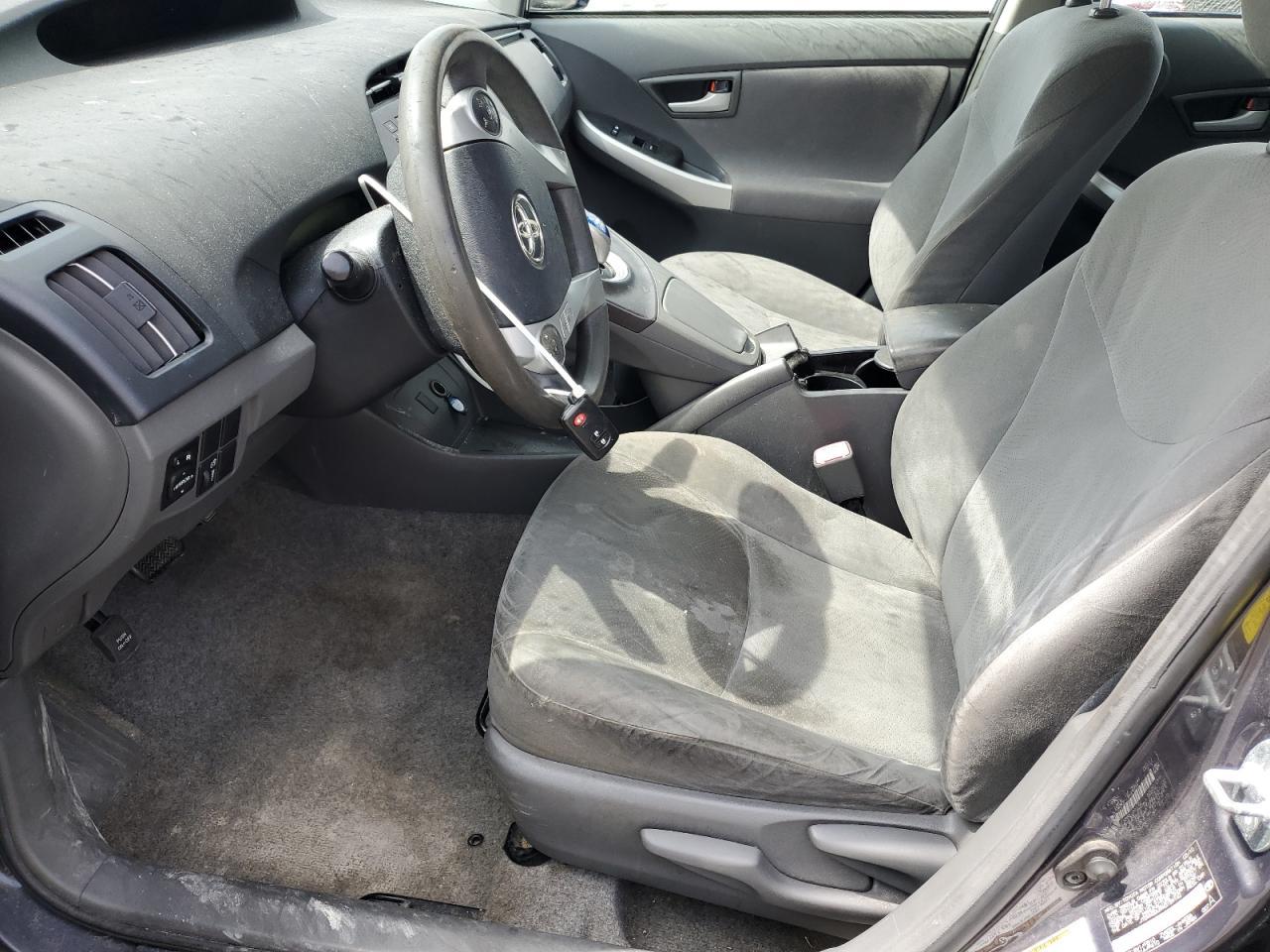 2010 Toyota Prius - Image 7