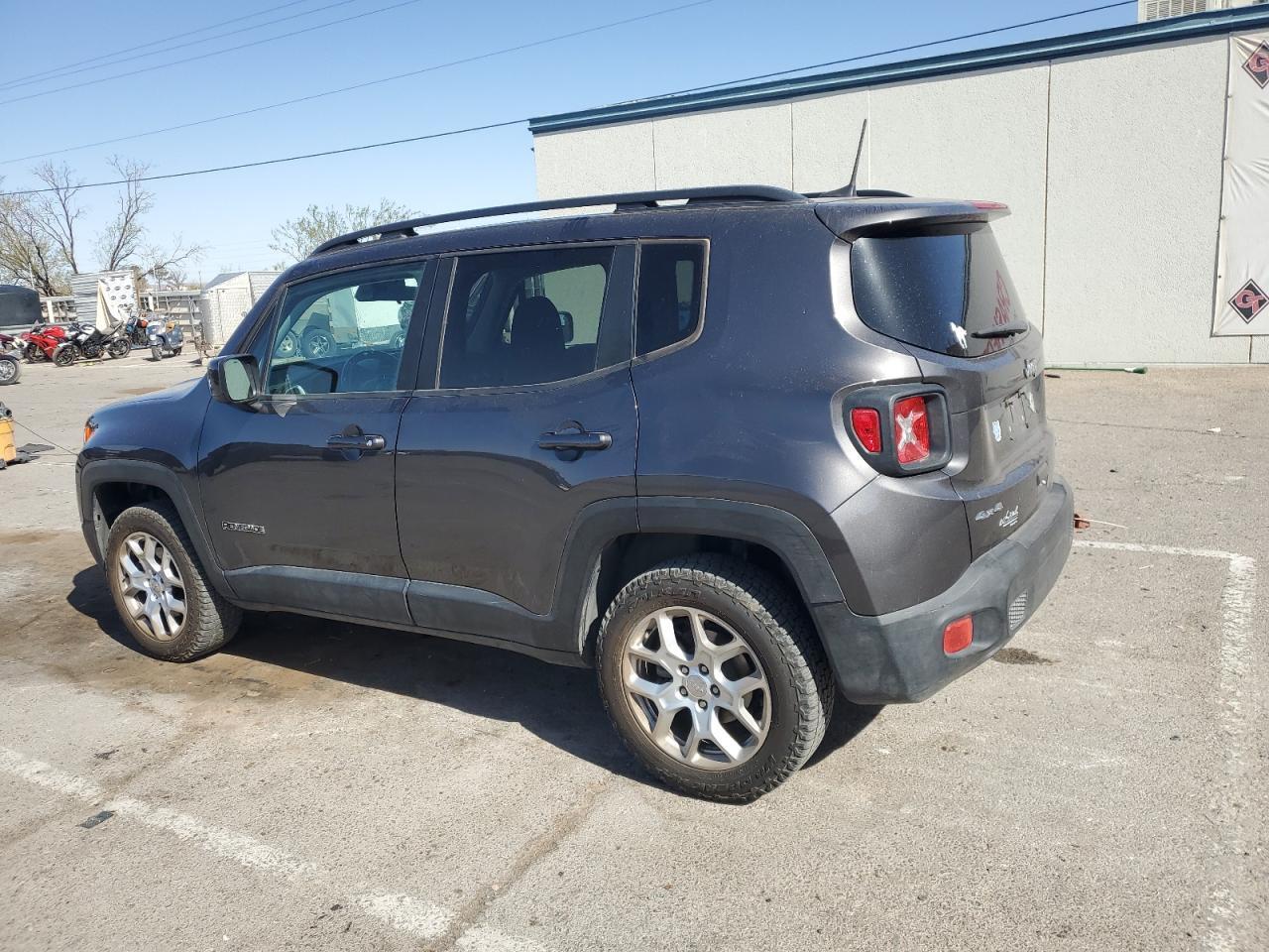 2018 Jeep Renegade Latitude - Фото 2
