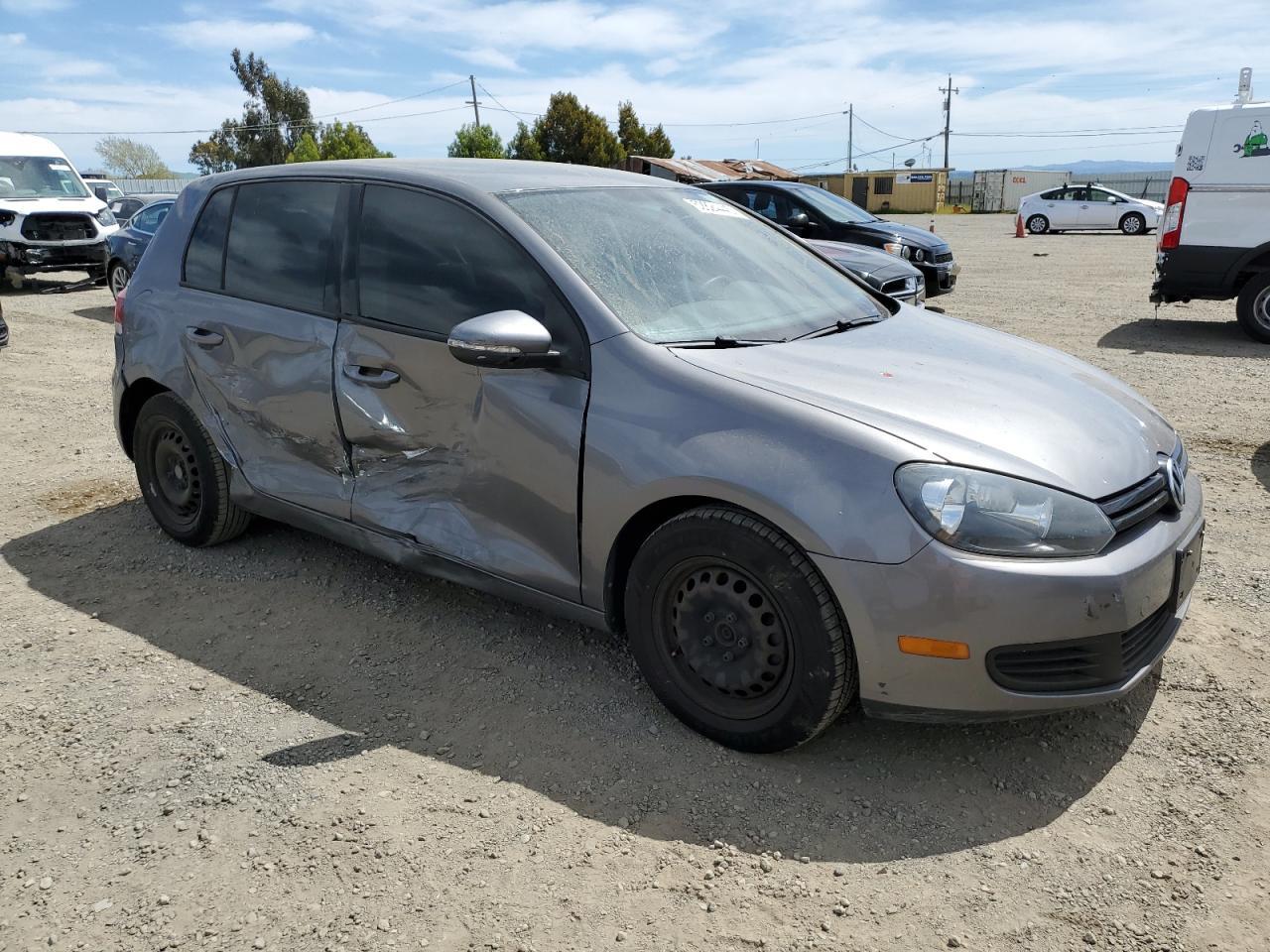 2012 Volkswagen Golf - Фото 4